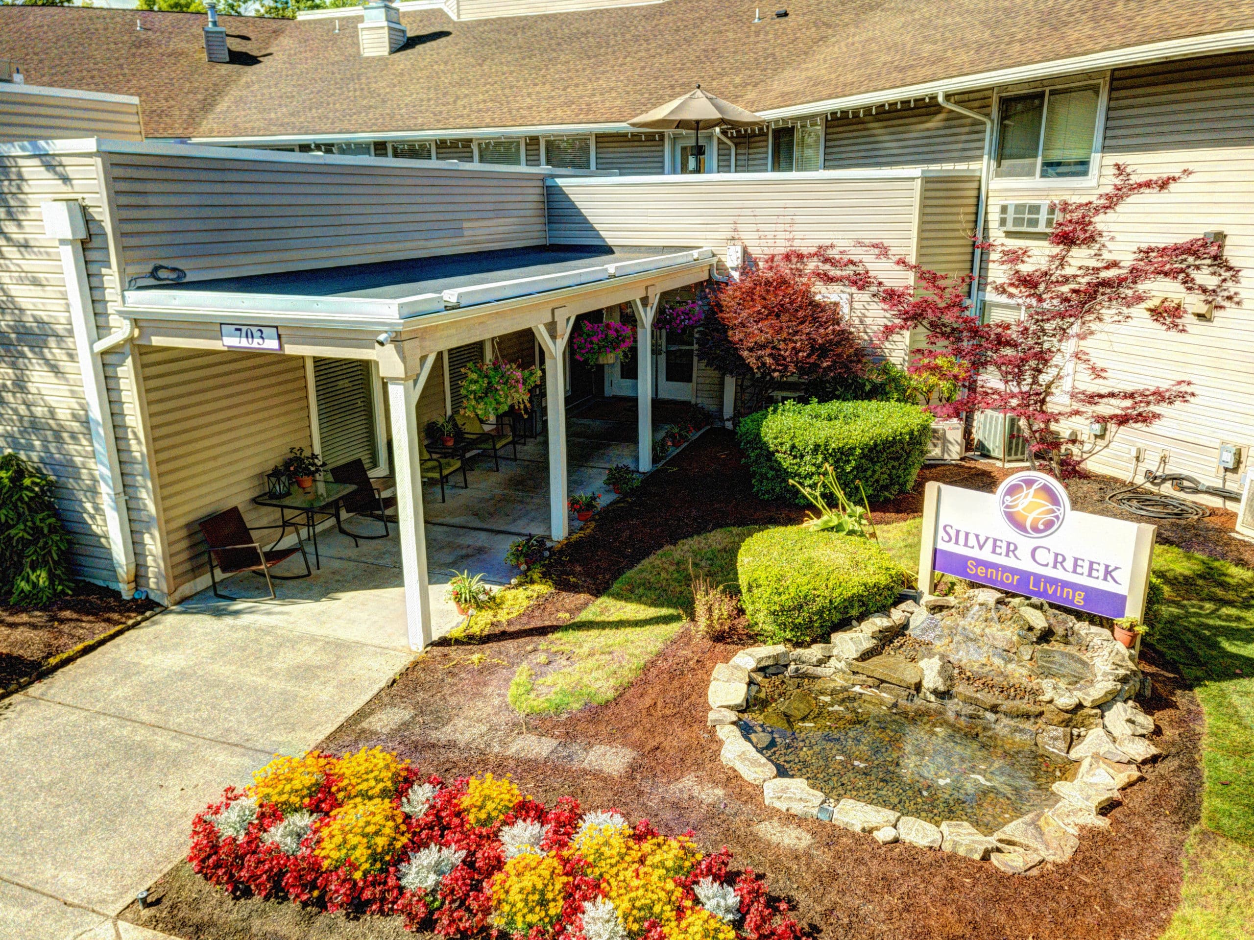 Silver Creek Senior Living Assisted Living & Memory Care (Woodburn, OR)