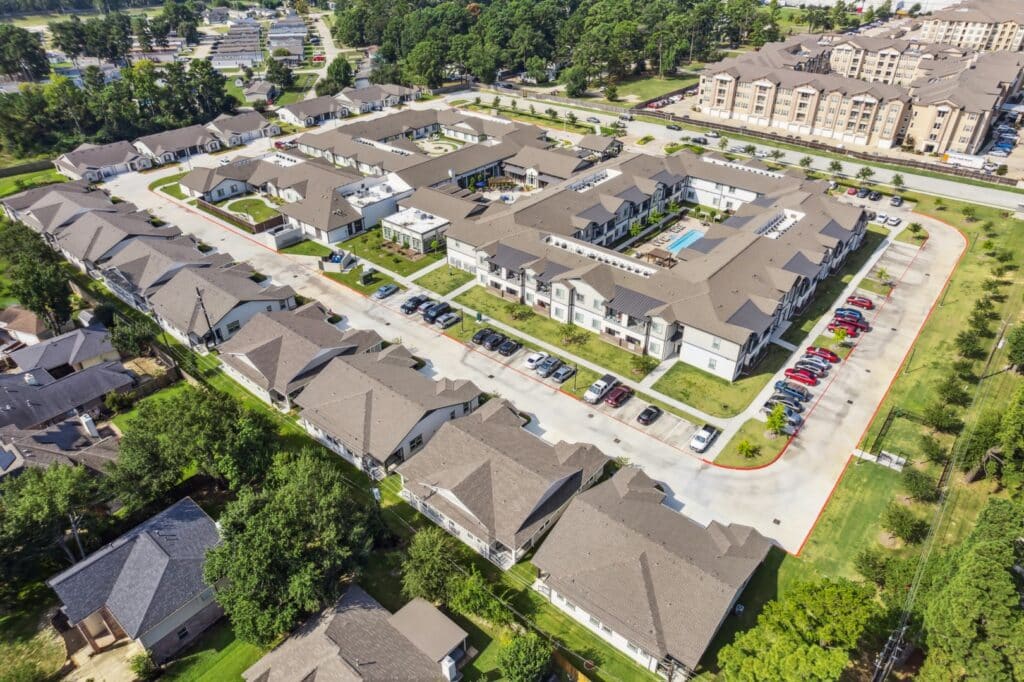 The Landing at Augusta Woods: 55+ Senior Living Cottages in Spring, TX - Image 55