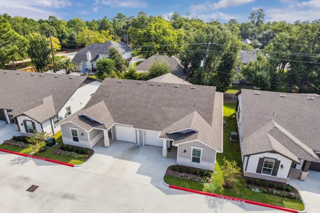 The Landing at Augusta Woods: 55+ Senior Living Cottages in Spring, TX - Image 46