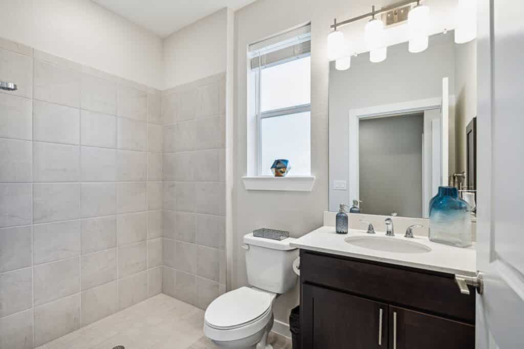 The Landing at Augusta Woods: 55+ Senior Living Cottages in Spring, TX - Image 22