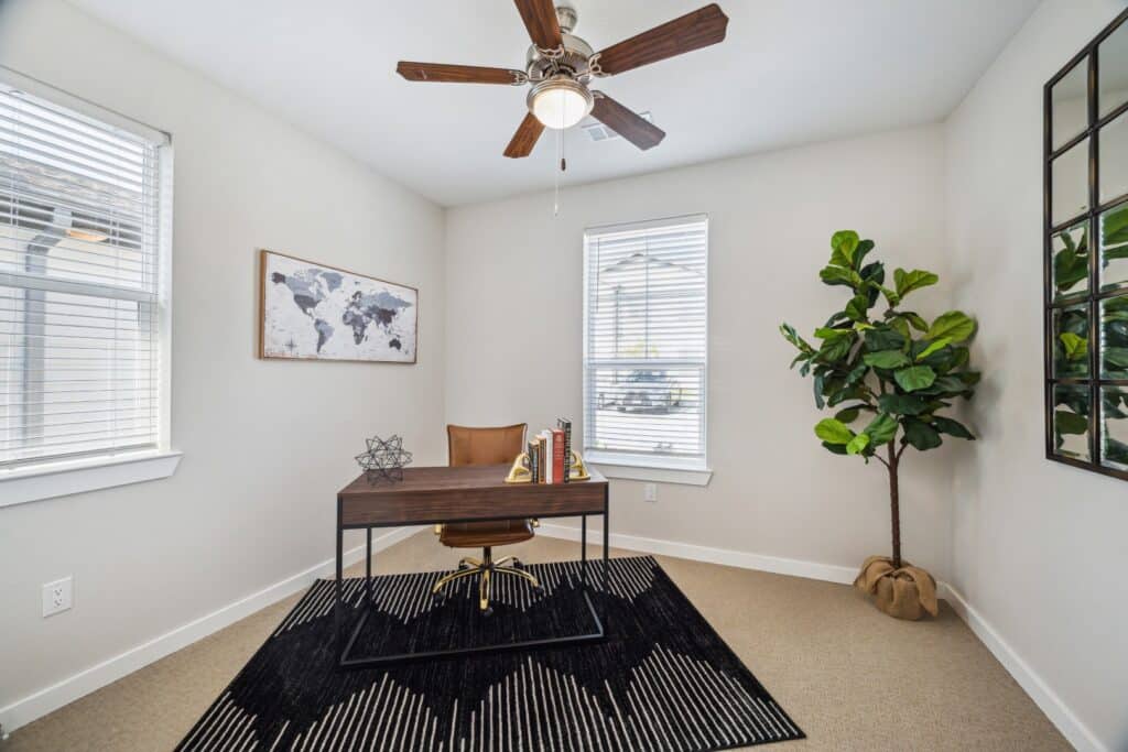 The Landing at Augusta Woods: 55+ Senior Living Cottages in Spring, TX - Image 23