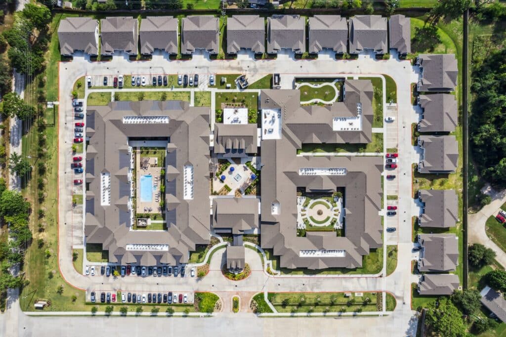The Landing at Augusta Woods: 55+ Senior Living Cottages in Spring, TX - Image 54