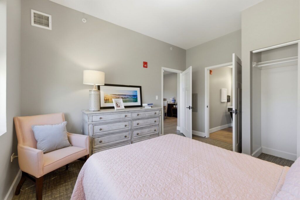 The Landing on Dundee Senior Living: Assisted Living & Memory Care in Wheeling, IL - Image 27