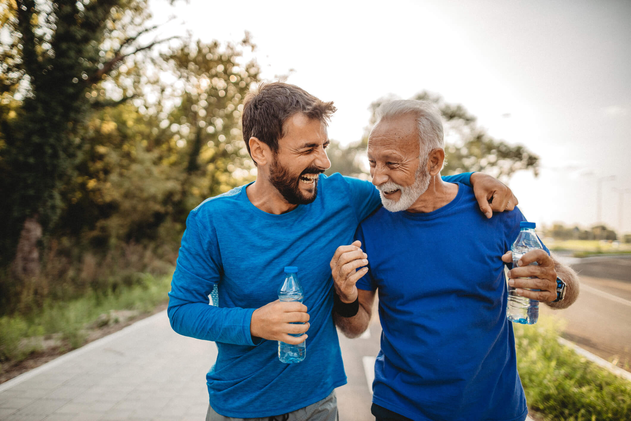 5 Great Ways to Stay Connected with a Loved One in an Assisted Living Community