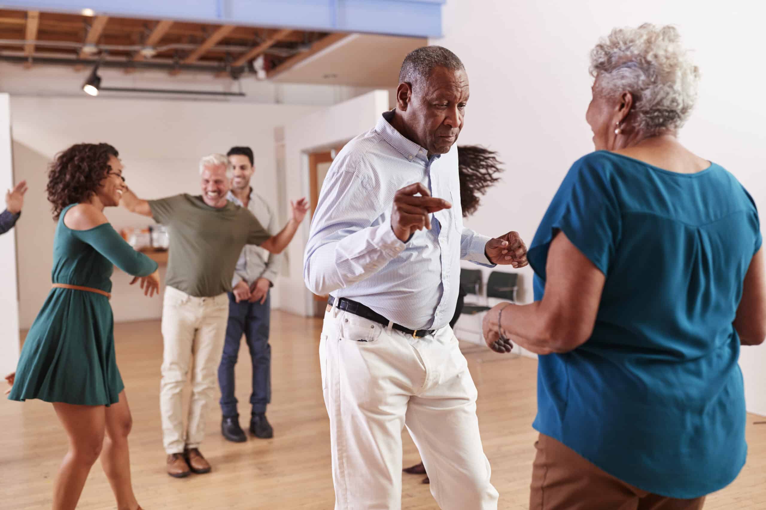 Combating Loneliness in Seniors | Frontier Senior Living
