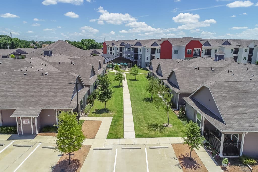 Park Residences Plano - Image 1
