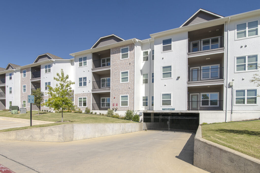 Park Residences Plano - Image 32
